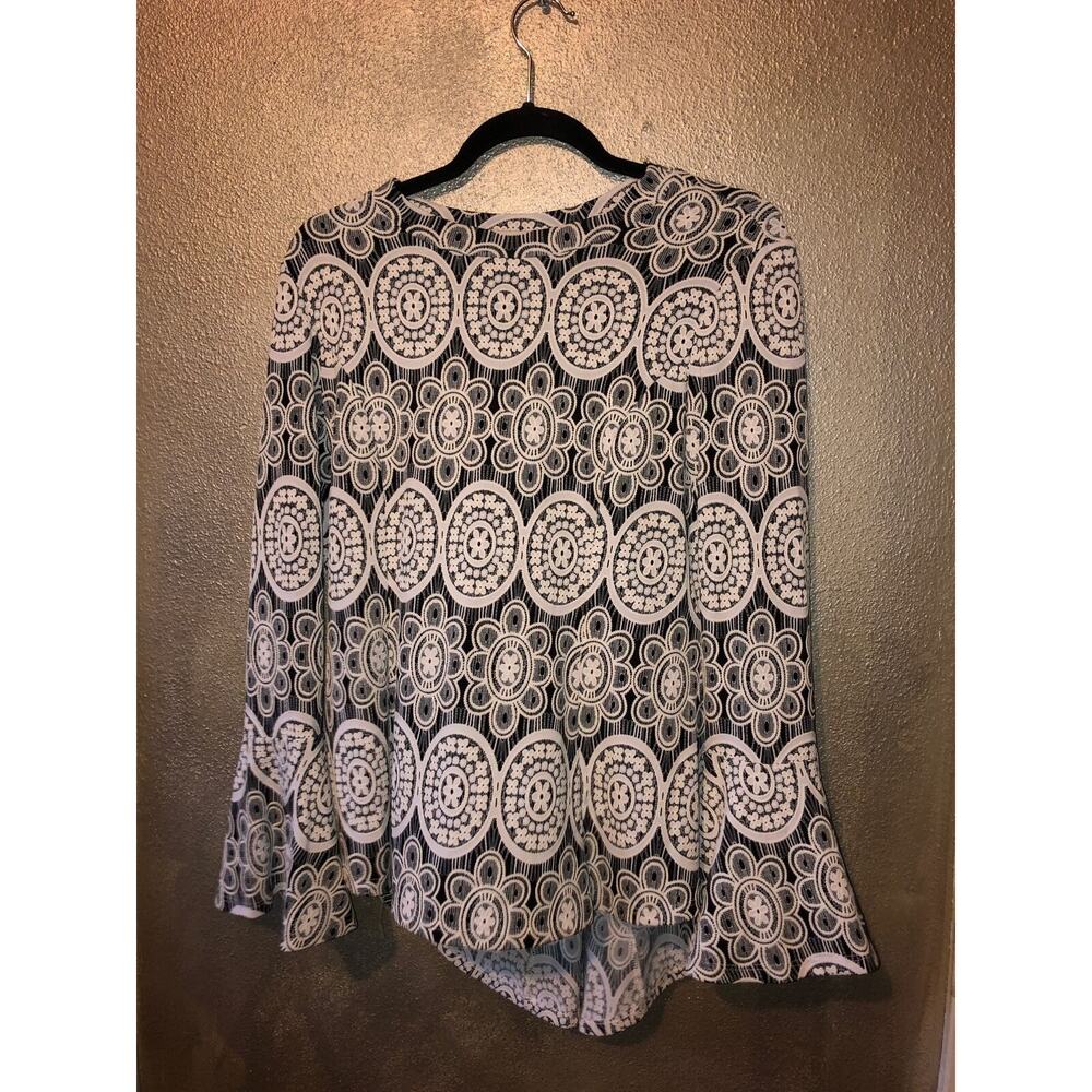 Joseph Ribkoff UpTown Coquette Girly Tunic Graphic Black & White Floral Top